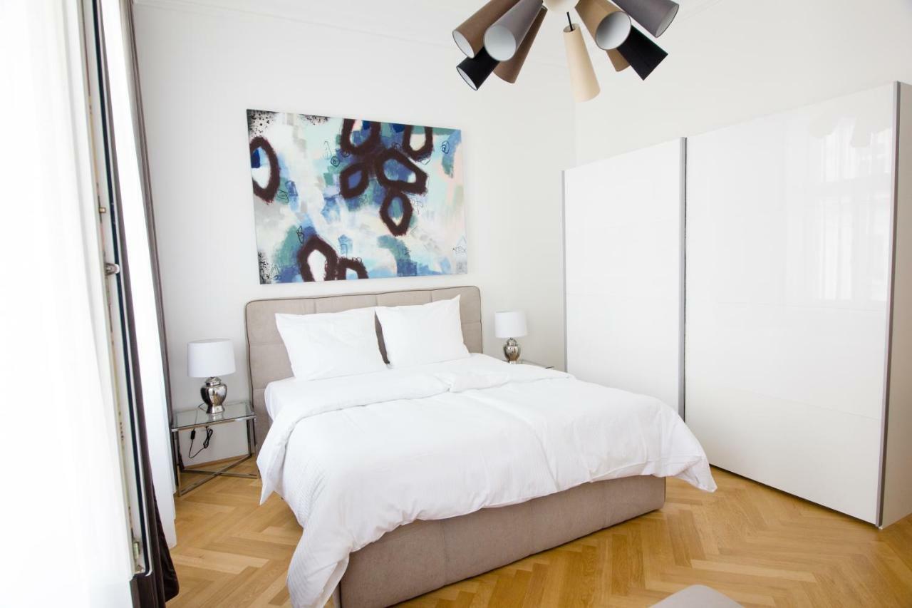 Studio Apartments Urania - Mai'S Apartments Viyana Dış mekan fotoğraf