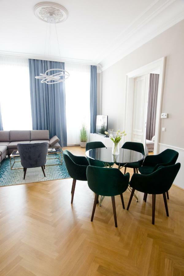Studio Apartments Urania - Mai'S Apartments Viyana Dış mekan fotoğraf