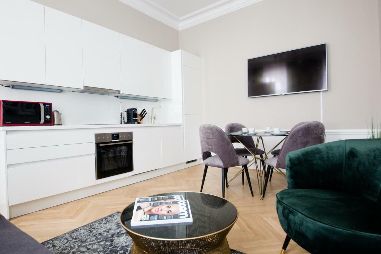 Studio Apartments Urania - Mai'S Apartments Viyana Dış mekan fotoğraf