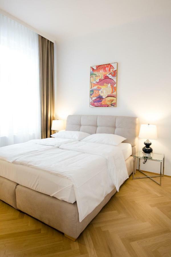Studio Apartments Urania - Mai'S Apartments Viyana Dış mekan fotoğraf